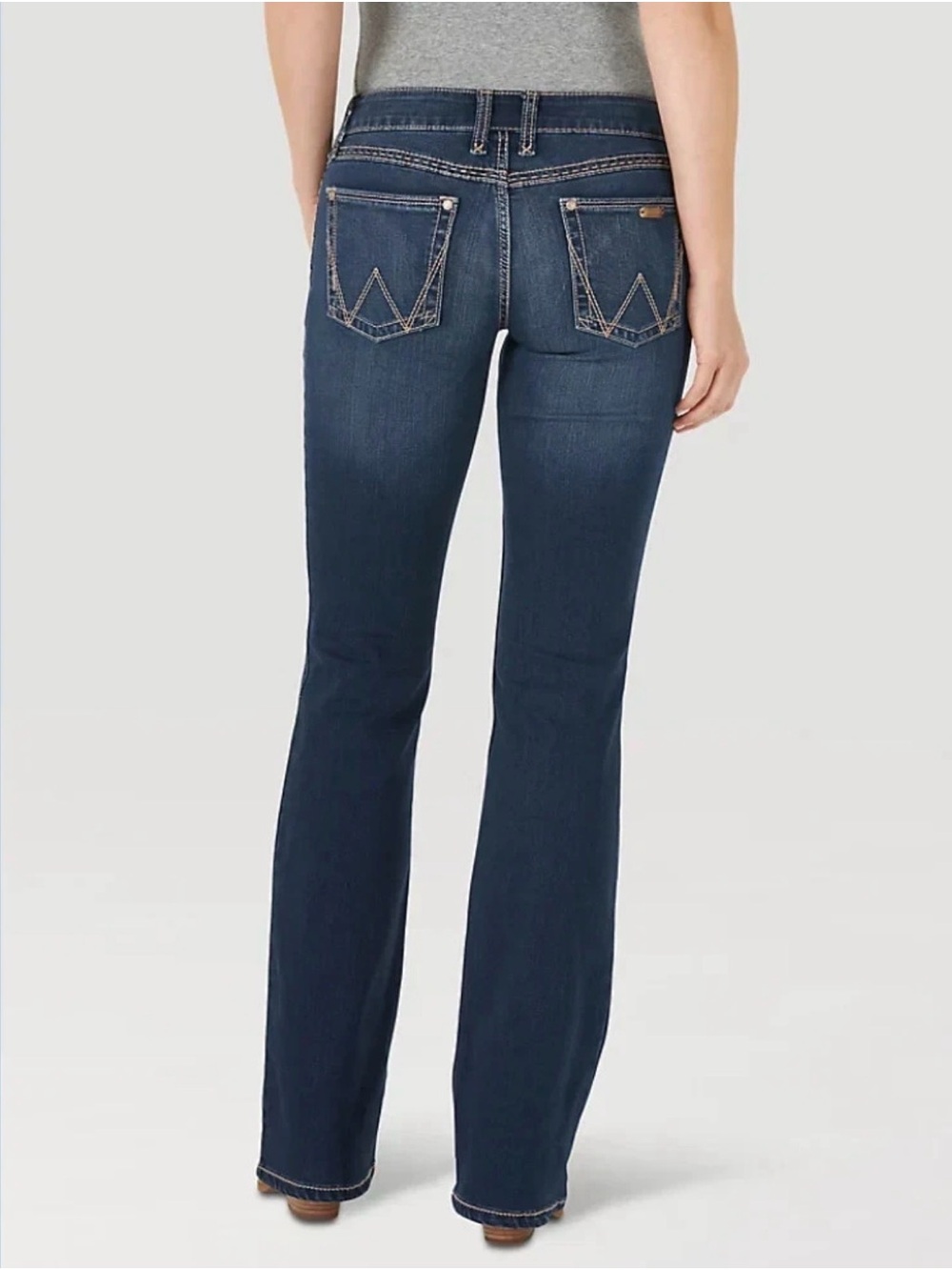 NWT Wrangler Retro Mae Bootcut Mid Rise Jeans Womens 29 x 34 Dark Wash